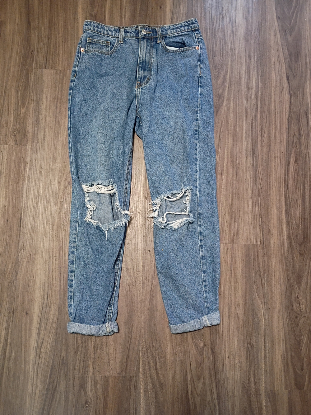 Pretty Little Thing Mom Women's size 6 Dark Wash Blue Denim Jeans Distressed